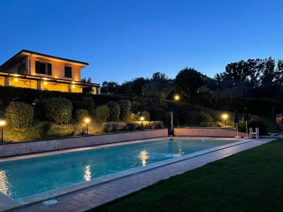 La Posta Di Bacco Apartment Gualdo Cattaneo Exterior photo
